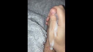 Teen boy moans and cums OF: nfhbarista04