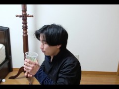 おしっこ飲んでみた。 - Screenshot 15 of 16 - エログロナンセンス