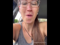 Video Pleasure Toy Queen almost got caught masturbating in her car