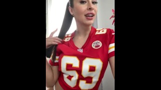 Die Chiefs sind fast AFC-Champions!! Holen Sie sich Ihren Cameo-Auftritt für Ihre Watch-Party!