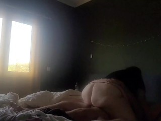 Пухлая жена заставила меня кончить 2 раза. Для большого количества спермы