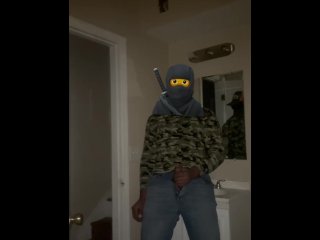 Jacking while pissing