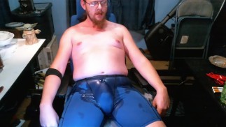 Mijn compressieshort natmaken na 8 UUR vast te houden!