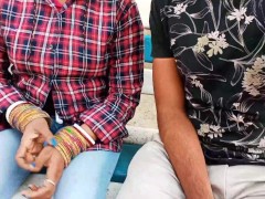 पार्क में मिली लड़की को पटा-कर ओयो रूम में चोदा - Screenshot 3 of 16 - Cheating Girl