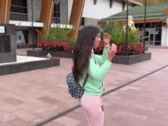 Она попросила меня трахнуть её в общественном туалете торгового центра - я не мог отказать - Screenshot 1 of 16 - Mall