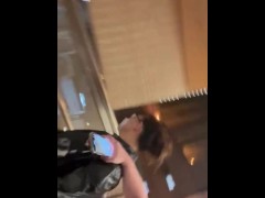 香港年輕夫婦自拍街外露出影片 - Screenshot 4 of 16 - Real Public Sex