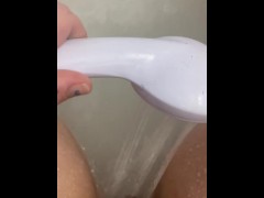 Bath Time Fun - Screenshot 8 of 16 - Girl Masturbating