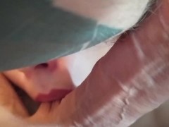 Заглотила яйца по самые гланды - Screenshot 2 of 16 - Blowjob