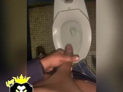 Work Nut - Screenshot 15 of 16 - Public Bathroom