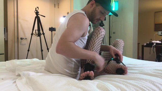 Bad Boy Kyle Ties Up and Fucks TS College Student