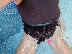 Lovense control orgasm in the public pool