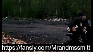 Follada milf rusa en la carretera