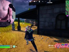 30 - # 6 PLAYING SQUAD GAME