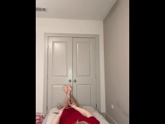 Crossdresser self bondage gone wrong