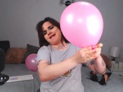 BALLOON FETISH BALLOON BLOWING HUMPING AND POPPING