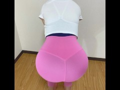 テニス大会の横でテニスウェアを着て競泳水着を露出。公衆トイレで変態プレイ