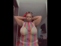 Thick chocolate young ebony - Screenshot 1 of 16 - Big Tits