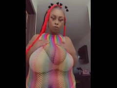 Thick chocolate young ebony - Screenshot 15 of 16 - Only Fans