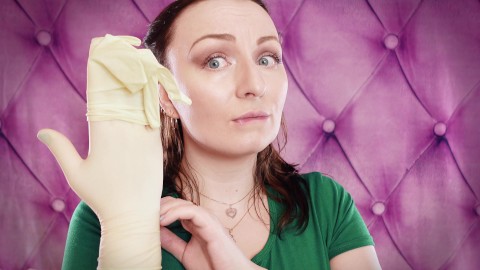 ASMR: handschoenen fetisj. Dubbele latex handschoenen. Arya Grander. (SFW)