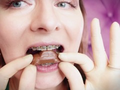 ASMR and close-ups: Giantess Vore Fetish - Eating Cars from chocolate. Braces.