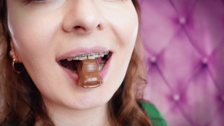 ASMR e primi piani: Giantess Vore Fetish - Mangiare auto dal cioccolato. Apparecchio per i denti. (Arya Grander)