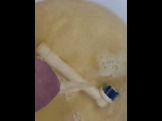 vertical video, amateur, pee, toothbrush