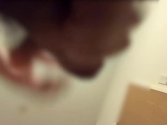 下から撮ったペニスをシコシコ最後はぶっかけ - Screenshot 10 of 16 - Amateur