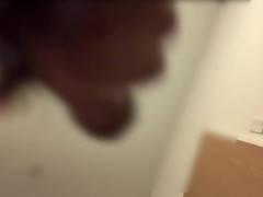 下から撮ったペニスをシコシコ最後はぶっかけ - Screenshot 4 of 16 - Sperm