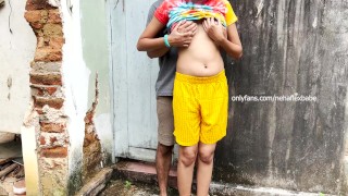 Sri Lankaans Modelmeisje Heeft Seks Met Een Jongen Naast De Deur