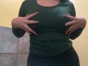 Preview 2 of Flashing my titties in public