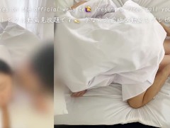 【看護師が医者らと３P】「ほら挿れてやるから、他の先生のも咥えろ」私はまんこも口も、同時にちんこを突っ込まれる性処理奴隷です…＂きぃもひぃれふか？♡せんふぇい…♡あぁんっ！♡んんんっ！♡ぅうわあぁあぁ - Screenshot 1 of 16 - Asian