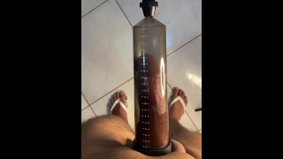 Nuova storia di un pene in crescita dopo aver usato la pompa per il pene per la prima volta