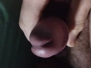 Je branle ma bite bien dure (pas d'éjaculation)