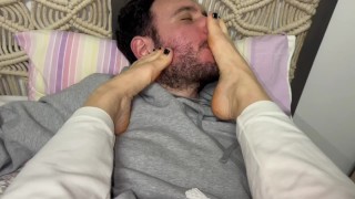 Aderes Quin Self Foot Worship JOI Sucks and Licks her Toes and Soles while Squirting