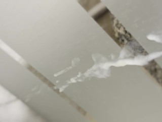 Кончить перед душем - действительно хорошая идея