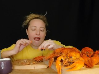 мукбанг асмр РАКИ Аппетитные красные штучки!