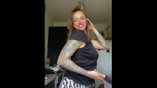 Я ХОЧУ ЗАНИМАТЬСЯ ЛЮБОВЬЮ ВСЮ НОЧЬ С ТОБОЙ, ПАПОЧКА | НАОМИ СТАР