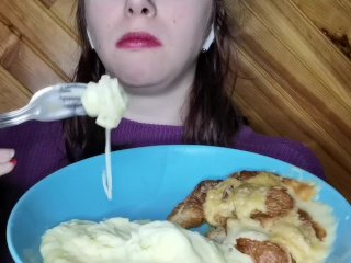 ASMR MUKBANG FEED aligot coulant avec croissants au jambon