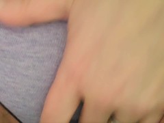 Public bathroom pee (cell video)