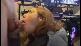 Heather Kane 通过让他早点射精来证明粉丝错了！
