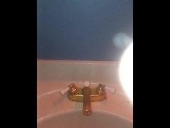 Close up piss - Screenshot 2 of 16 - Sink Piss