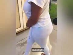 My Pee Stream Split Into Two Seperate Streams While I Was Peeing Outdoors