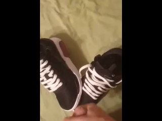 LiG cum Nike Sneaker