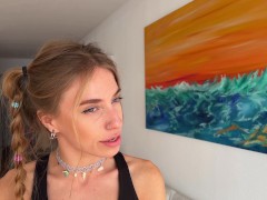 Сводная сестра в Короткой Юбке Помогла Кончить дважды 🤫- Bunny Rabbits 1/16