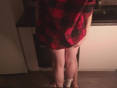 ЧТО?!😱 Соседка отсосала мне пока ее парень вышел в магазин - Screenshot 4 of 16 - Kitchen