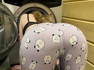 Sexy Babe Stuck in the Washing Machine and Fucked - Anny Walker