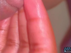 Big Clit Stroking - Screenshot 7 of 16 - Sucking Huge Clit