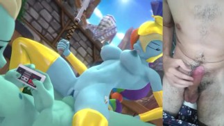 Chiacchiere sporche uomo single: hai il tuo amico con un grosso cazzo che sborra su unicorni colorati