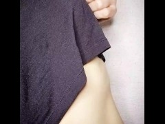 【オナニー大好きと変態人妻】　服の上から乳首オナニー　乳首がビンビン立って感じてるのがバレバレ! - Screenshot 9 of 16 - Masturbation