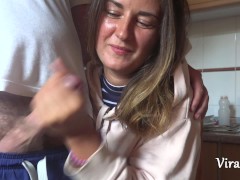 Быстрая домашняя дрочка от сексуальной Camilla Moon